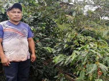 PAMFILO ZURITA / PERU